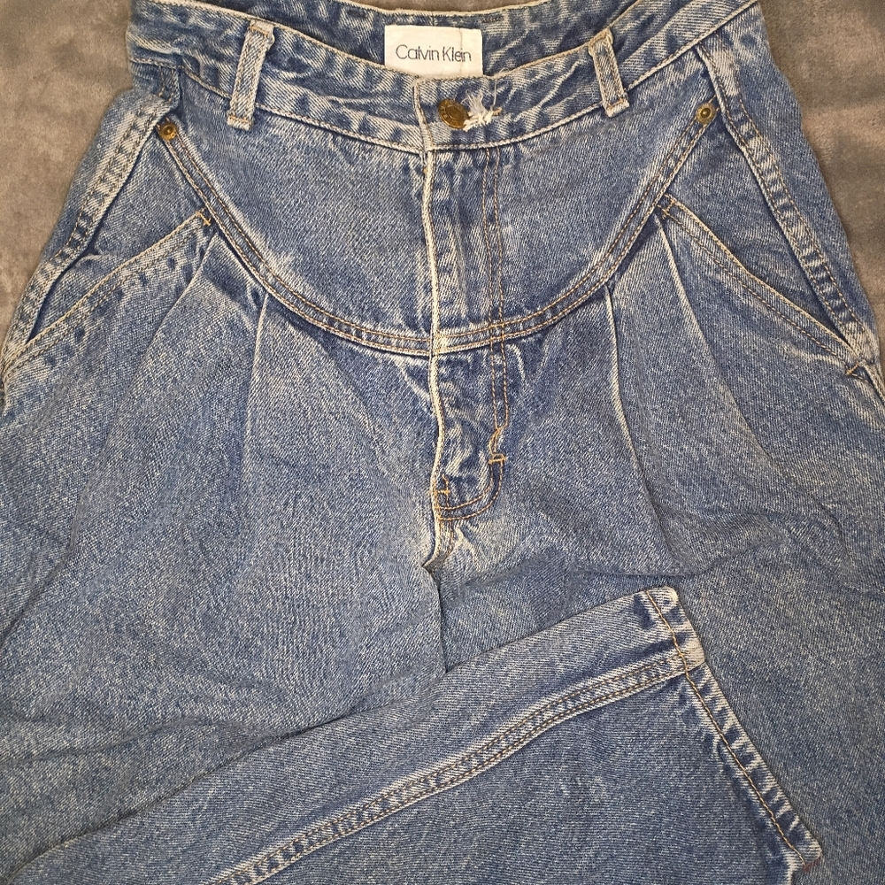 1990's Vtg. Calvin Klein Mom Jeans Juniors(9) Stone Washed, High-rise